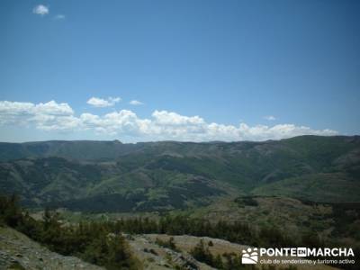 Ascensión a Valdebecerril - senderismo comunidad de madrid; agencias de excursiones